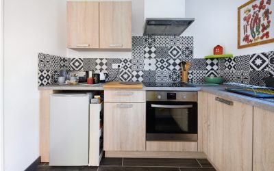 Chris Hellier (c) Copyright