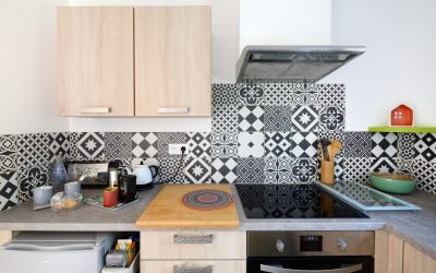 Chris Hellier (c) Copyright