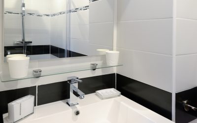 Chris Hellier (c) Copyright