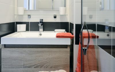 Chris Hellier (c) Copyright