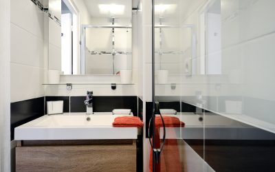 Chris Hellier (c) Copyright