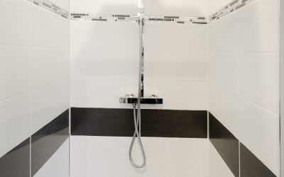 Chris Hellier (c) Copyright